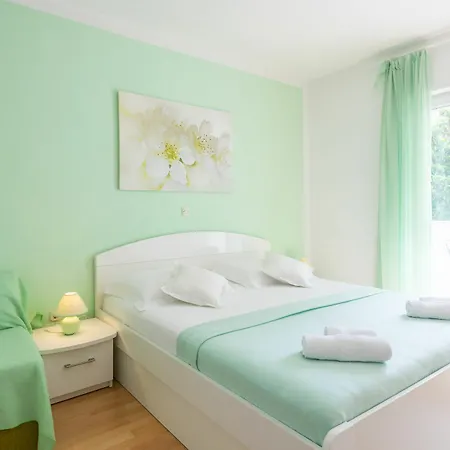 Apartment Nikolina Hvar Town